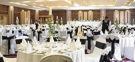 Redcastle Hotel, Golf & Hotel 4*