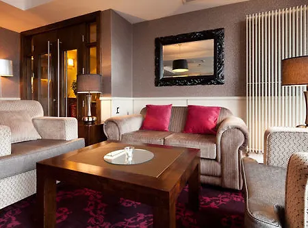 Redcastle Hotel, Golf &